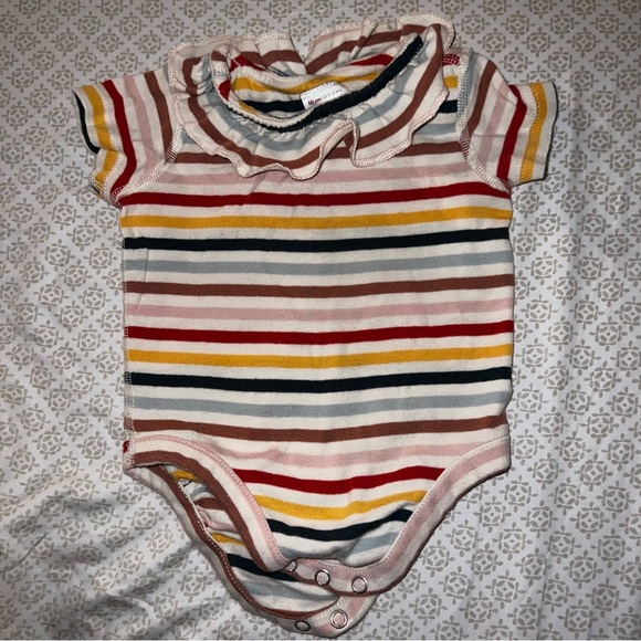 Hanna Andersson Ruffle Onesies Size 3-6 Month - Picture 2 of 8